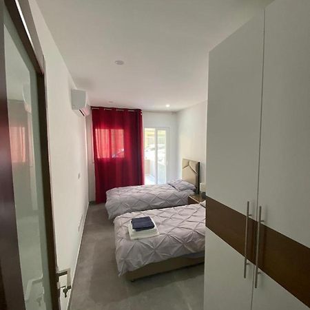 Gzira two-bedroom Apartment Buitenkant foto